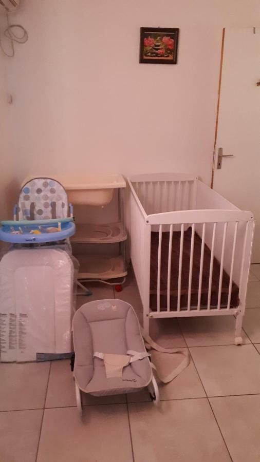 La Casa Binecha Avec Jacuzzi Villa Baillif Bagian luar foto